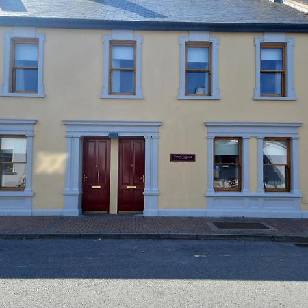 Town Square Holiday Homes Lisdoonvarna Exterior foto
