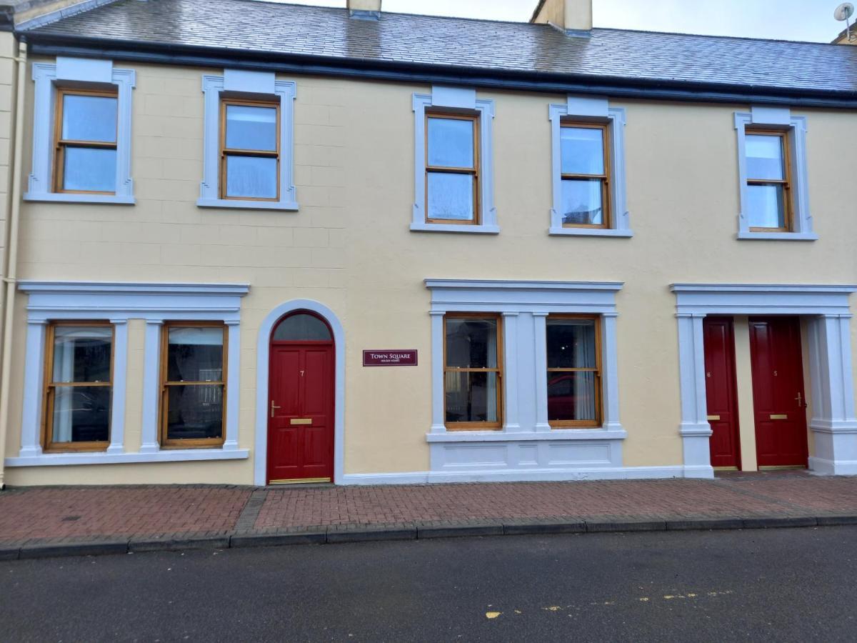 Town Square Holiday Homes Lisdoonvarna Exterior foto