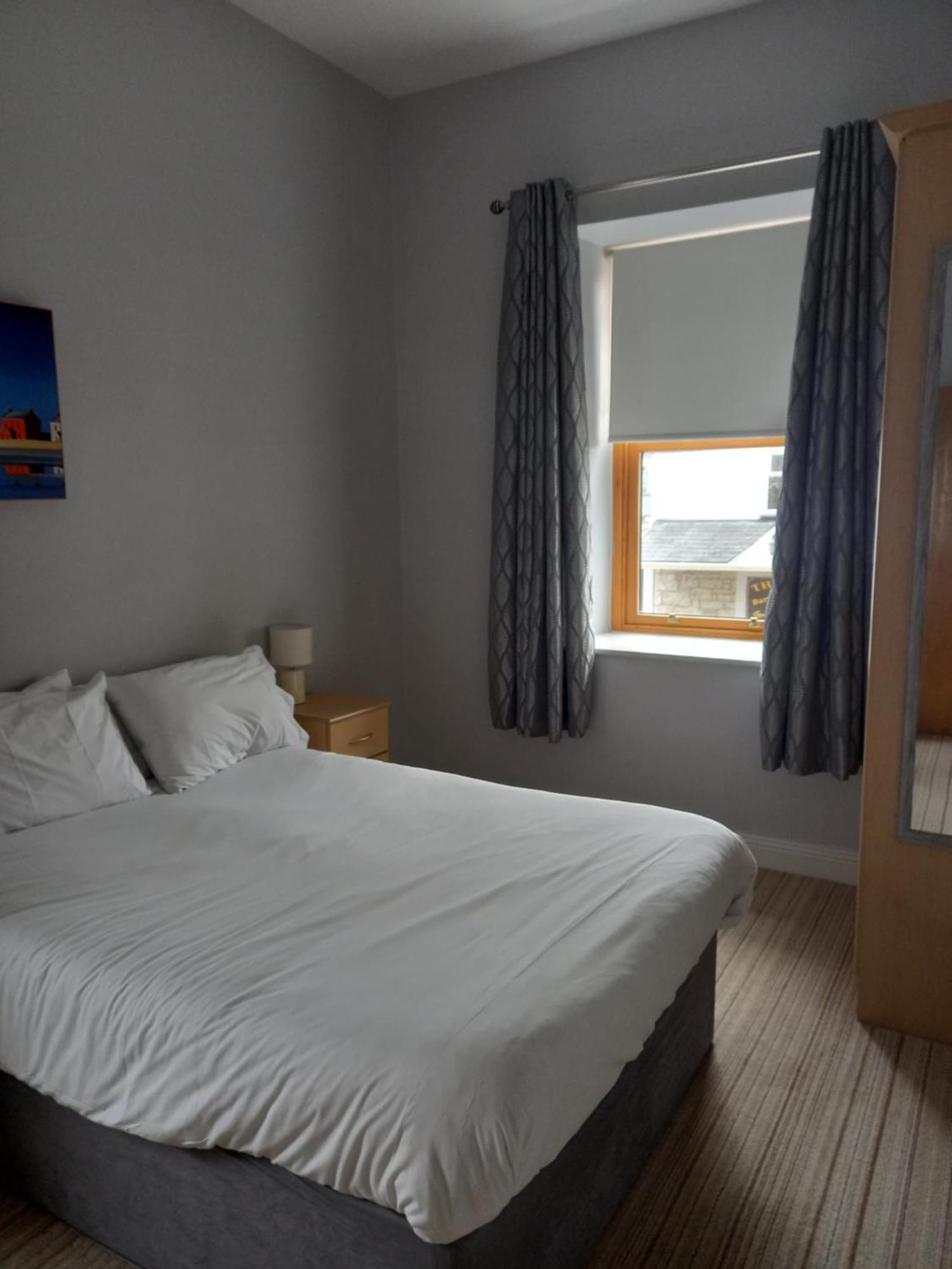 Town Square Holiday Homes Lisdoonvarna Exterior foto
